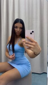 alessia_kim Public Pic 5