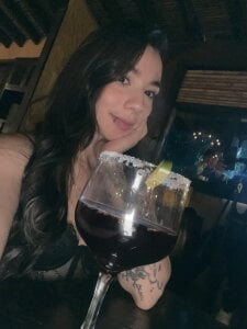 _Emily_Sands_ Public Pic 2