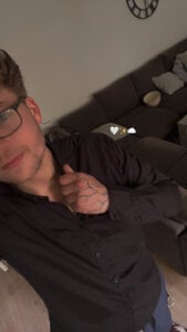 jungxSHxboy Me Pic 3