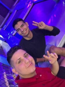 Public od blacke1  7 snímek