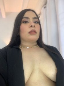 Monserratt_J black cute🥵 صورة واحدة|Monserratt_J black cute🥵 صورتان|Monserratt_J black cute🥵  3 صور|Monserratt_J black cute🥵  3 صورة