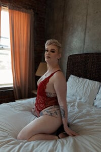 lusciouskitten Public  4টি ছবি