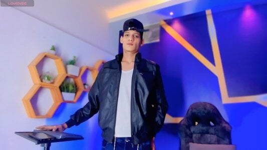 PleasureGuys Boy Bem 😍 Pic