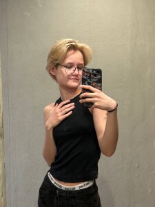 LunaDoreann Walk on the beach Gambar 3