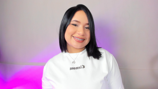 HannaKarson pretty face Pic 4