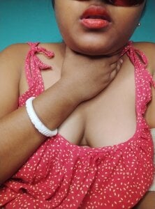 mimi87hoty Public Pic 3