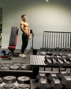 2Tussiboy Public Pic 3