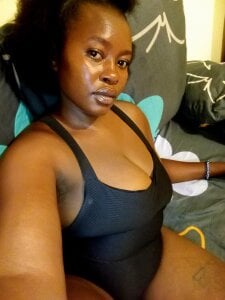 Barbie_Spear Public Pic 3