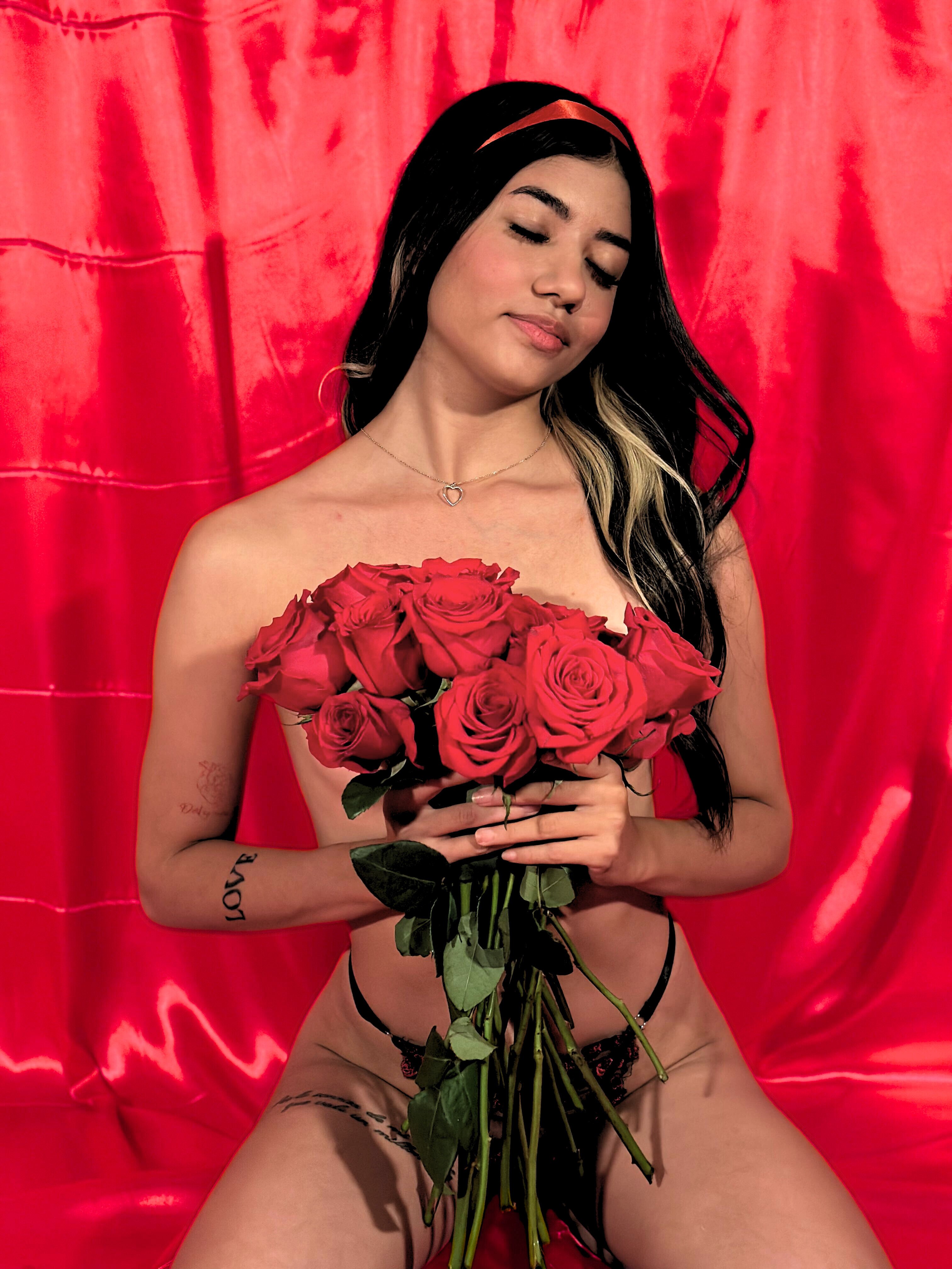 Join Melody1_ Live Sex Chat - Profiles, Reviews, & Porn