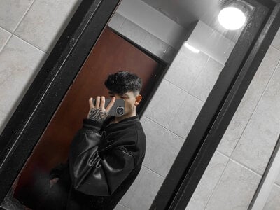 Axel_InkShade_ Public Pic 5