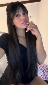 MichelleRenaudmake me blush...but also tremble图片