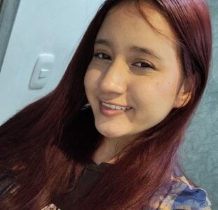 Lia-Cherry Public Pic