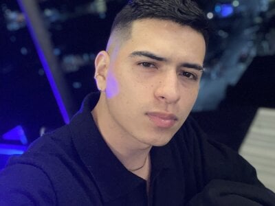 a de Adrian_Mill3r Foto 4