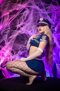 Camila_Russoo let me be your police 💙 Gambar