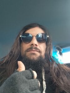 joyfullpussylicker Public Pic 3