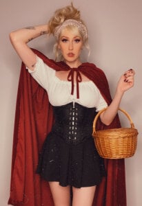 Liya_Liss Public Pic 3