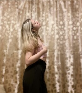 SkyeDavis ☘️ Pic