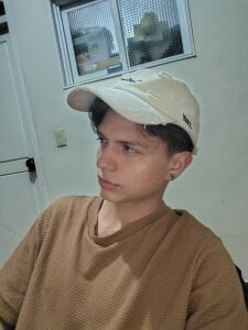 Sebas8a_ Public Gambar 6