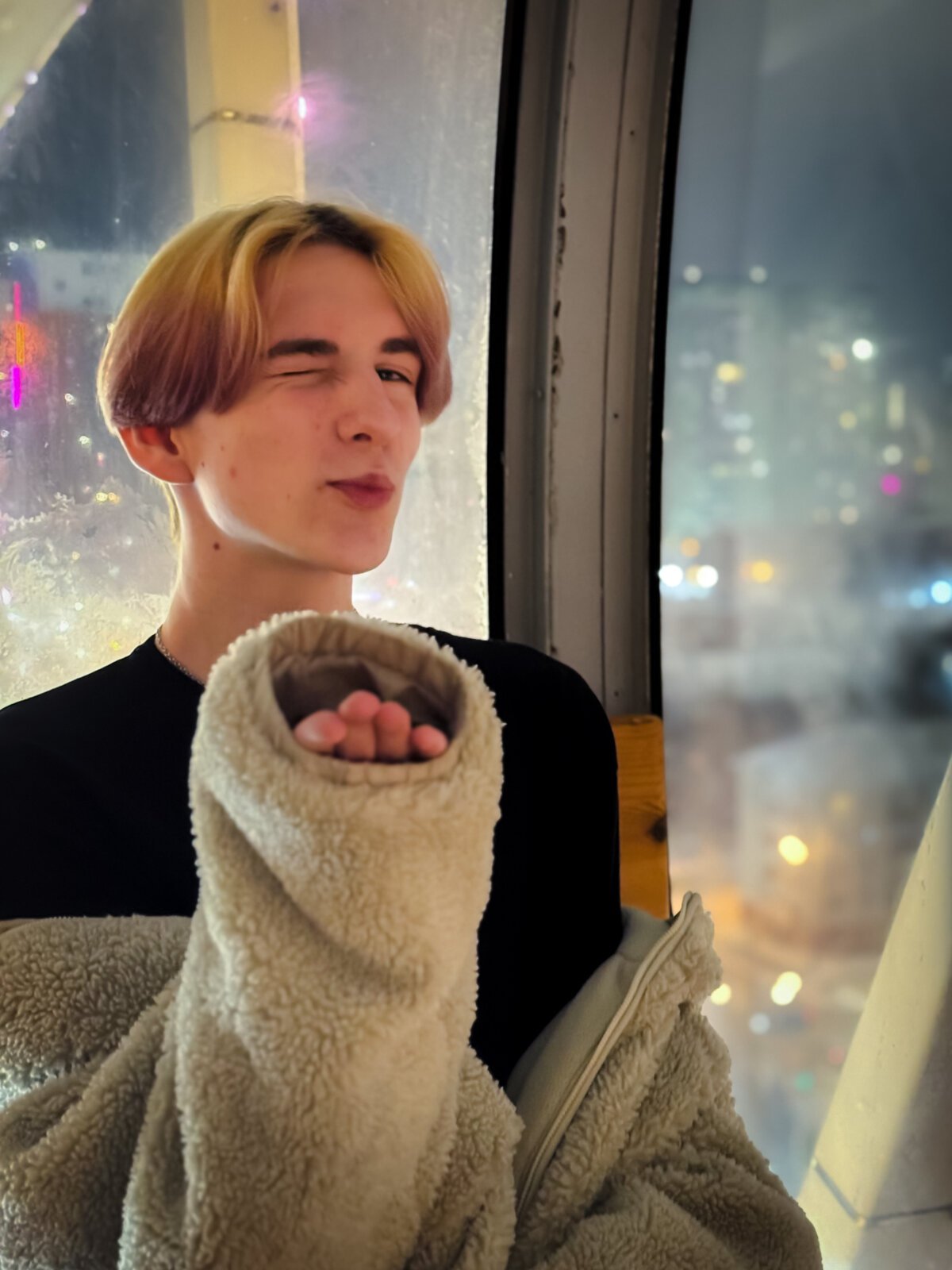 AndrewwCarter2 Trending Pic 609