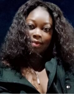 anghelina2000 Public  6টি ছবি