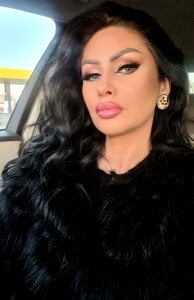 LauraGreen34 Which one do you like most? :P Pic