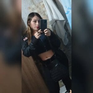 SexyLatinBlonde Public Pic 5