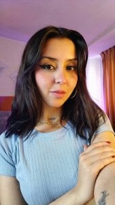 Catti_Brie sexy pics on the mirror Immagine  3