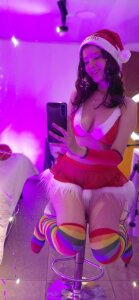 Sofi_cutiee today I feel very pretty 🤍☺️ Εικόνα 2