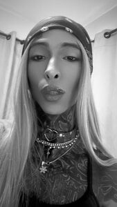 drippyorlovee grey 圖片