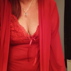 Forbidden-Irish-x me trying b sexy Foto 7