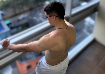 Tommas_Jhonson Public  3. fénykép