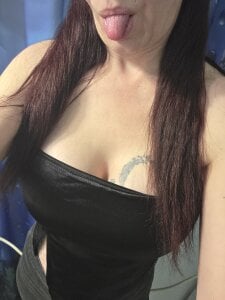 Fantasyiia Coucou toi 💋  4টি ছবি