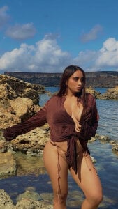 anniek Like sugar on my tongue Pic 7