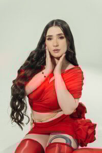 SarahRhodes_ Ready to enjoy? Pic