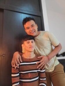 Darind_bag Don't you think we're cute? 🥰 Pic 3