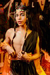 HAPPY HALLOWEN 🔥 de sweetiepeach_  5 Imagens