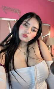 Nicollevsconttei Public Pic 8