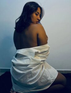 Evy_connor Public Pic 4