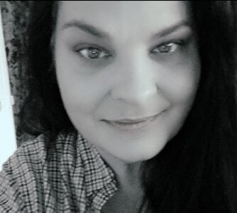 GeeKneeBee Public Pic