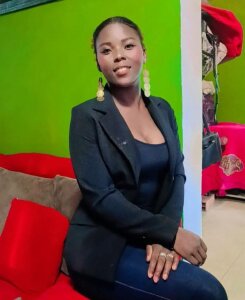 Serena_ebony Public Bilde 3