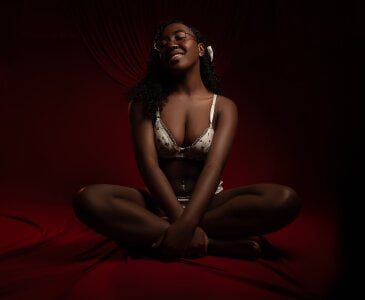 Qeen_blackk Ebony naughty girl! 🥵 Pic 3