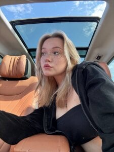 SilviaHankins Public Pic 6