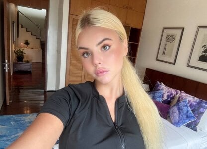 SweetCherryLiv Public Pic 4