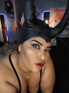 Clarigil Happy Halloween💋🎃 Pic 2