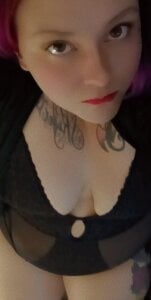 ThickkkMama420 Public Pic 3