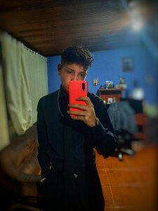 cruz_dante: ME ❤ ( 2 фото)