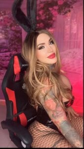 Layla-Wattson NAUGHTY MILF  5. fénykép