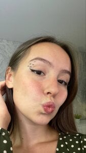 LisaSmiths Hearts Make up!!! Pic