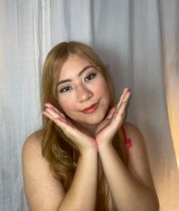 Annie_Cartier Public Kuva 3