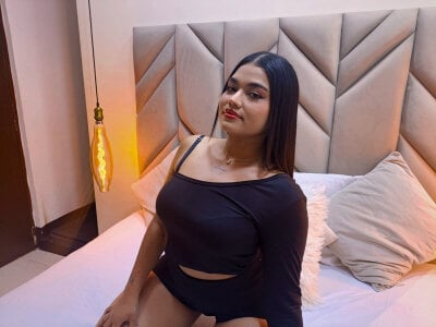 EmilyKartters Public รูป  3